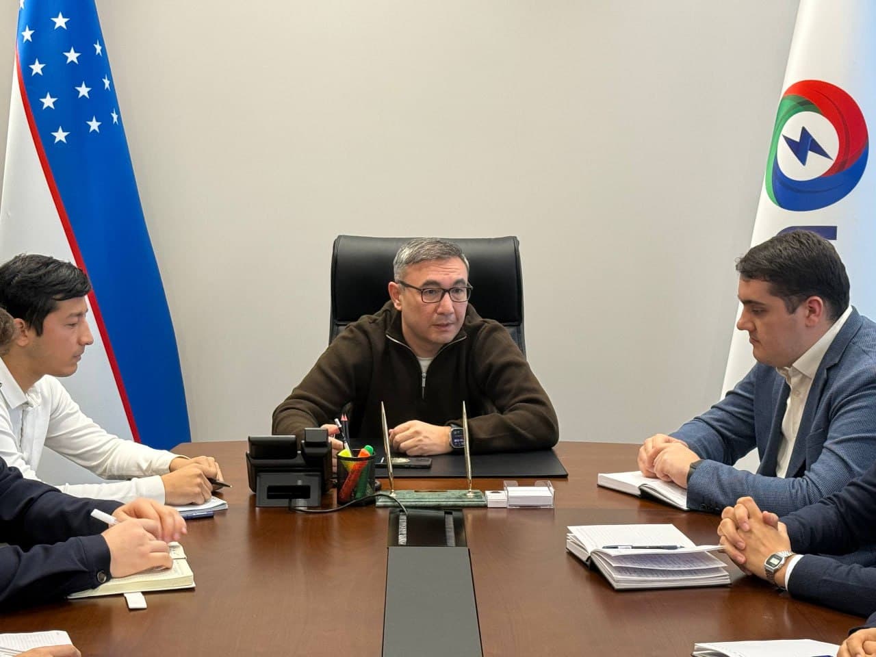 Rahbar va yoshlar uchrashuvi